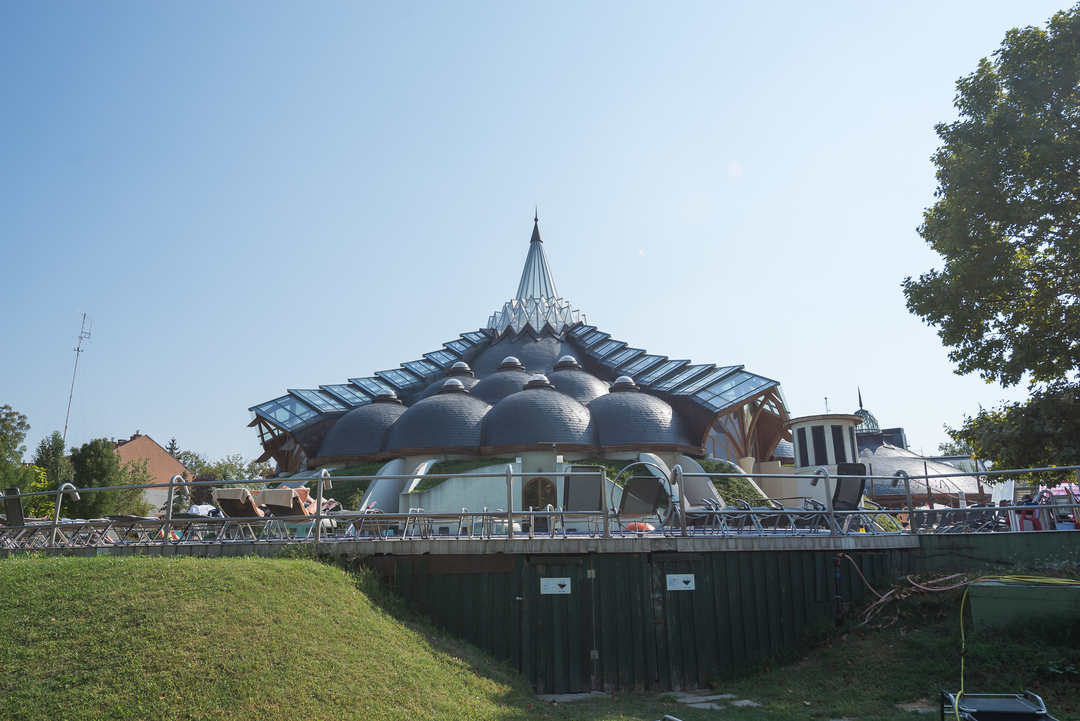 Polikarbonát beépítés a Hagymatikumban